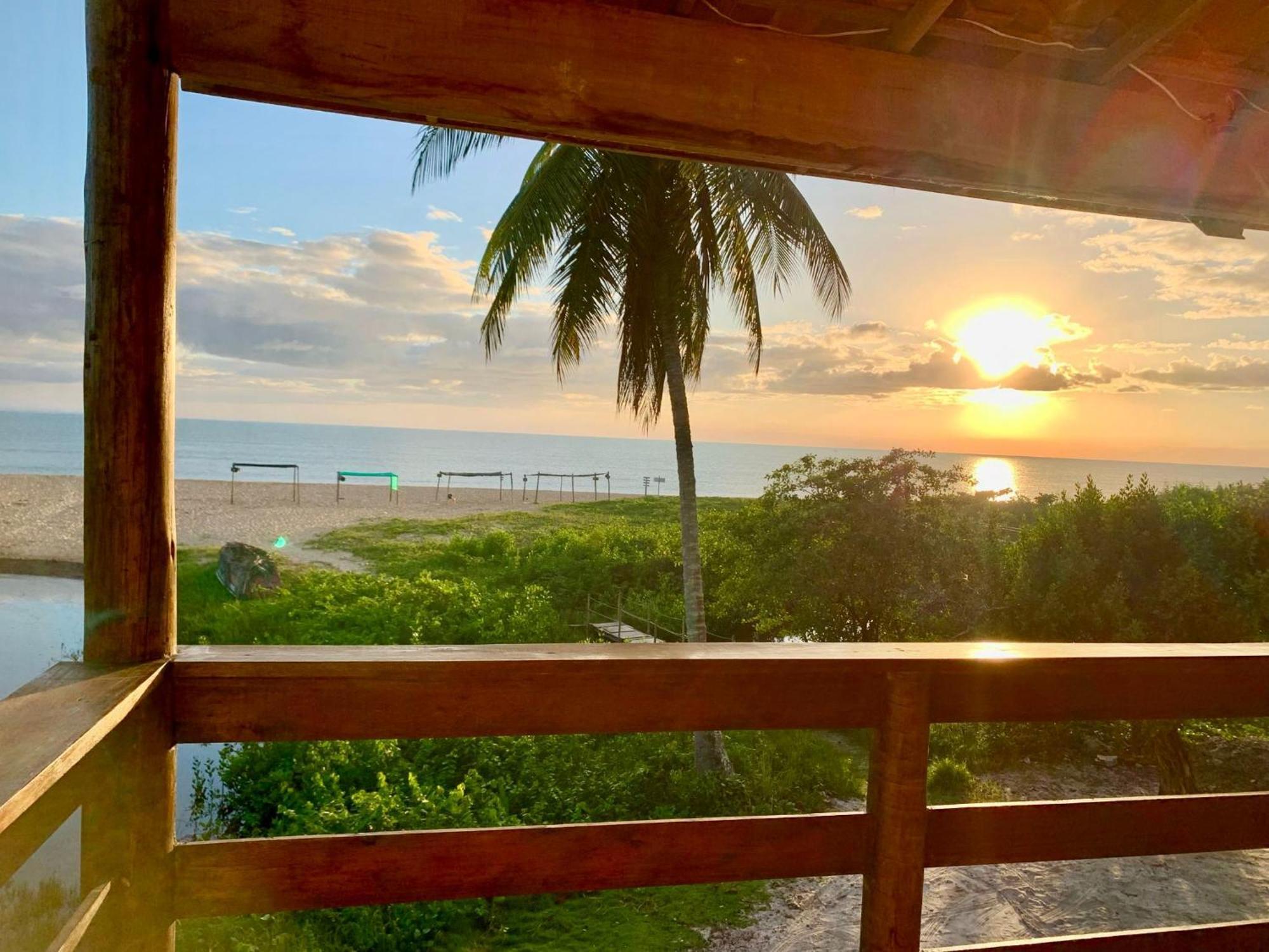 Paraiso Beach Hostel E Pousada 산타 크루스 카브랄리아 외부 사진