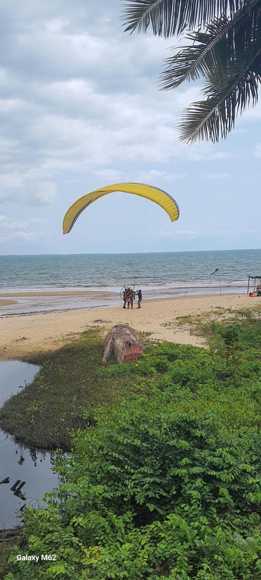 Paraiso Beach Hostel E Pousada 산타 크루스 카브랄리아 외부 사진